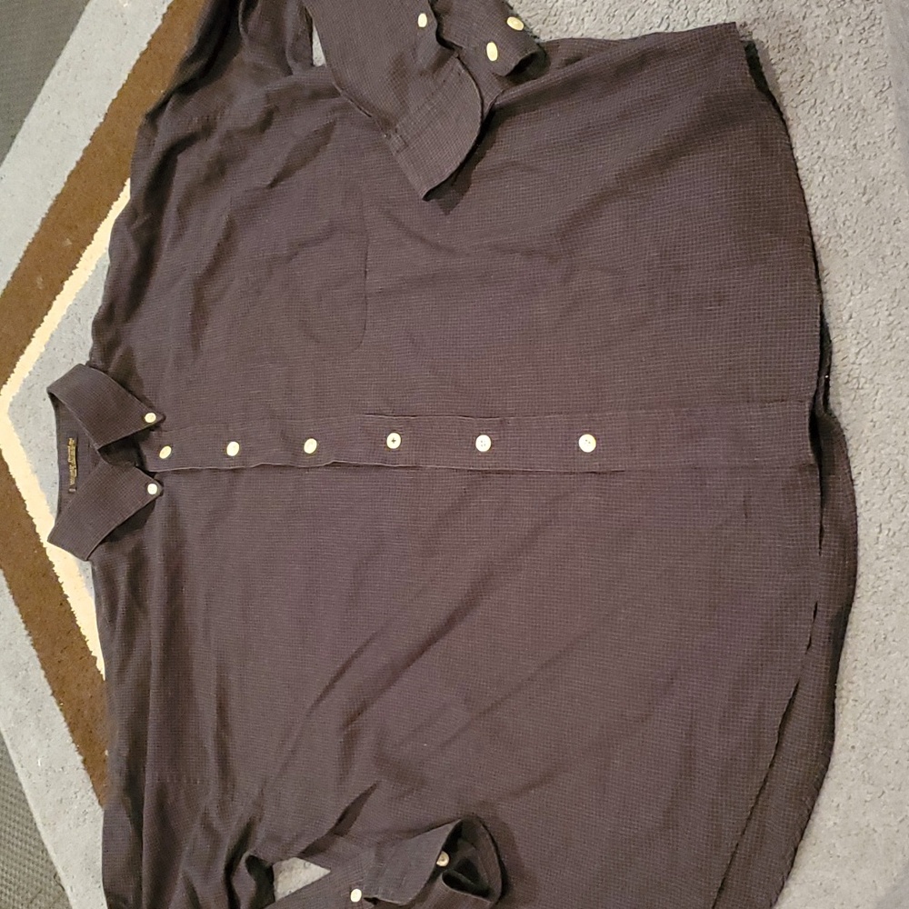 Men's chesterfield  size XL 17-17 1/2 button down shirt